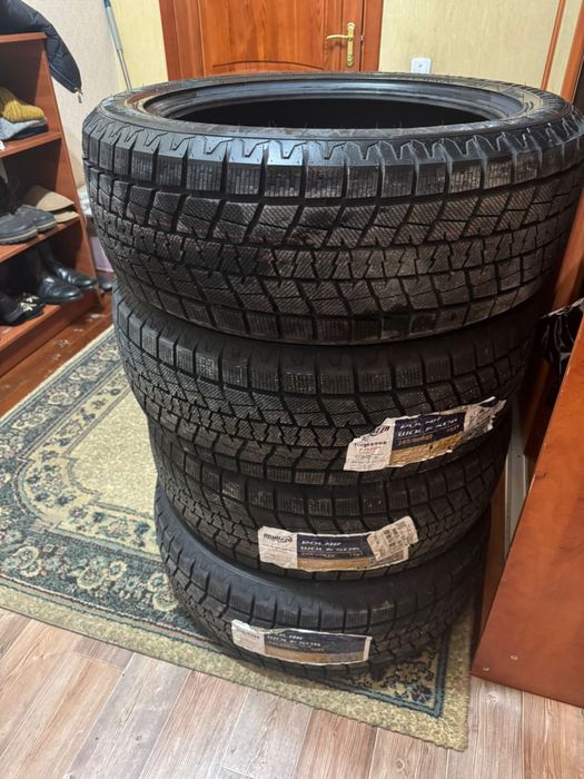 Шины зимние новые