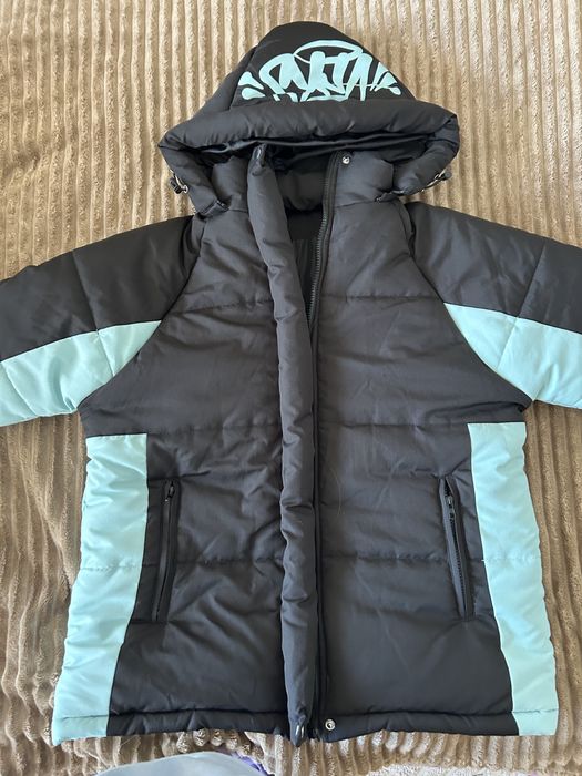 Чисто ново Мъжко зимно яке Syna world