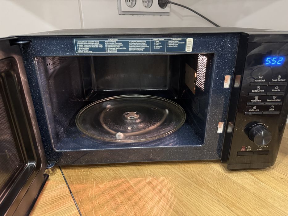 Микровълнова фурна SAMSUNG MS23K3515AK/OL