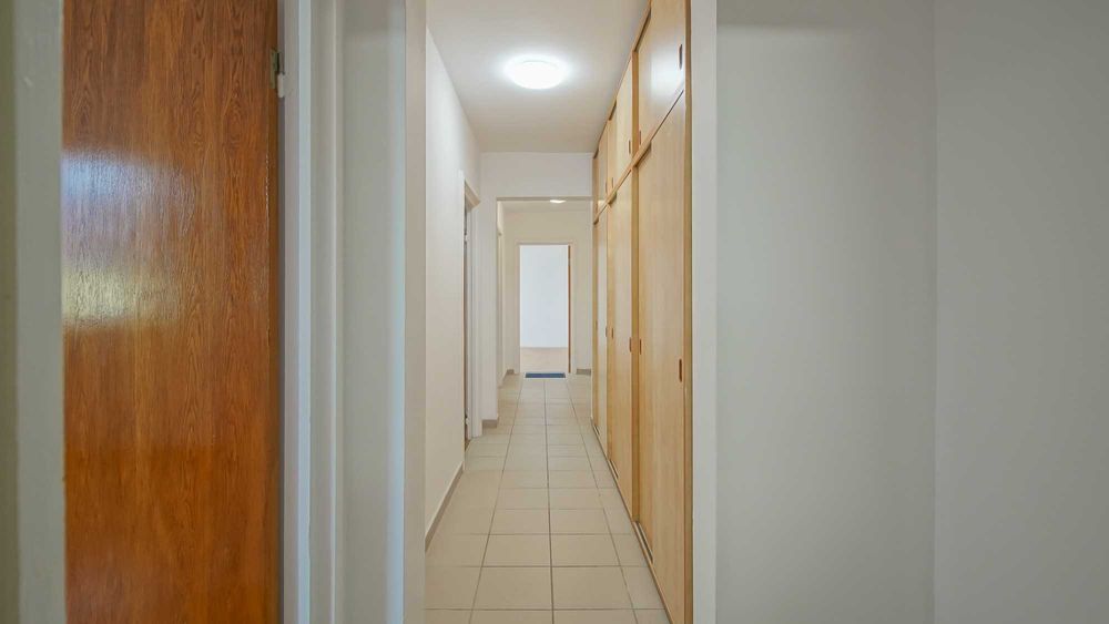 Apartament cu 3 camere de închiriat zona Grivitei