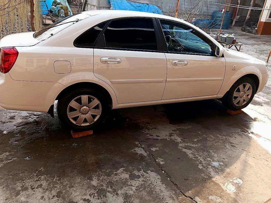 Ласетти Lasetti 1.8л идеял 2012йил краска топ-тозза зур холатда