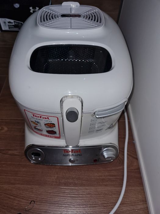 Фритюрник  Tefal