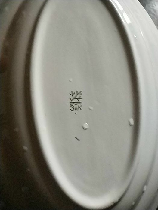 Продам посуду.овальные тарелки.