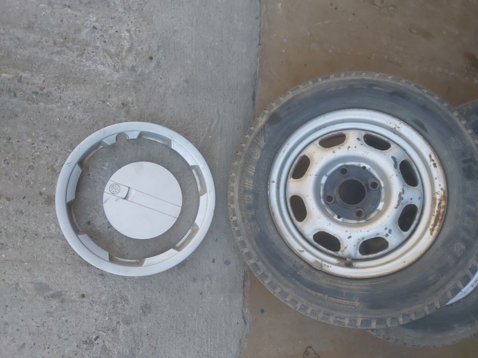 Оригинални джанти 13 цола Фолксваген Голф 2