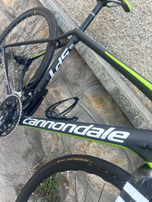 Bicicleta cannondale synapse spt