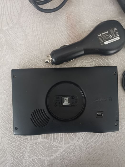 Навигация-garmin nuvi 54 lm