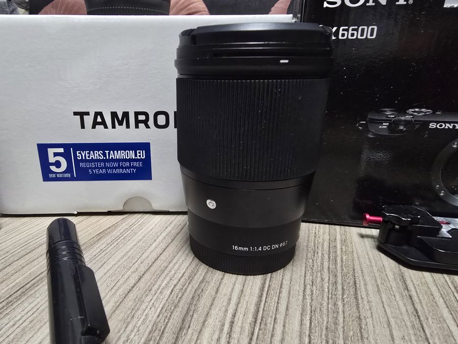 Pachet Foto Video Sony A6600 + Obiectiv Tamron 17-70mm f/2.8 + Sigma 16mm f/1.4 + Accesorii