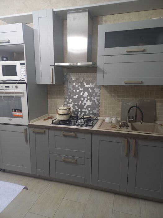 Продам кухонный гарнитур