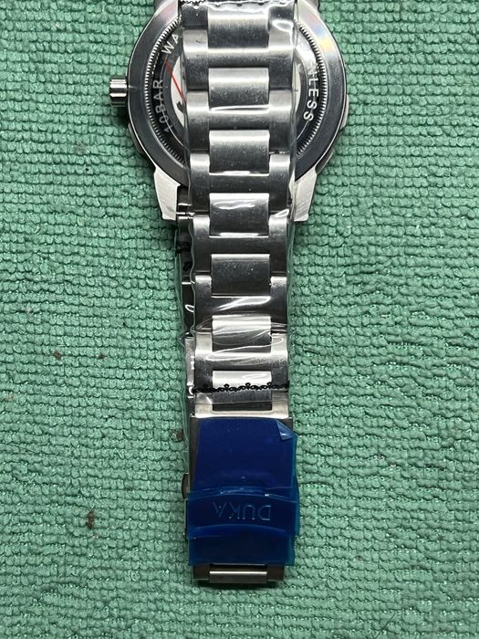 Автоматичен часовник с SEIKO механизъм Duka 109