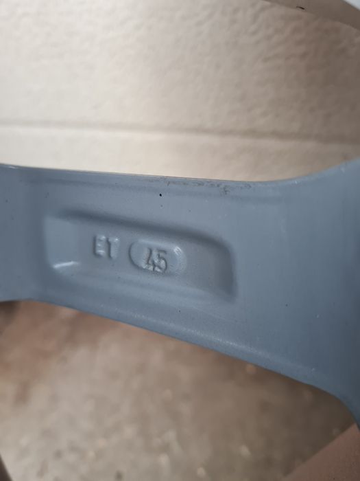 Джанти OZ за КИА ХЮНДАЙ МАЗДА ТОЬОТА НИСАН R16 5x114.3 ET45 6.5J