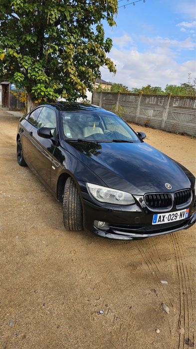 BMW Seria 3 2010 — imagine 4