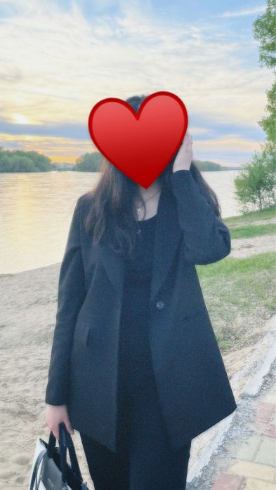 Чёрный базовый пиджак