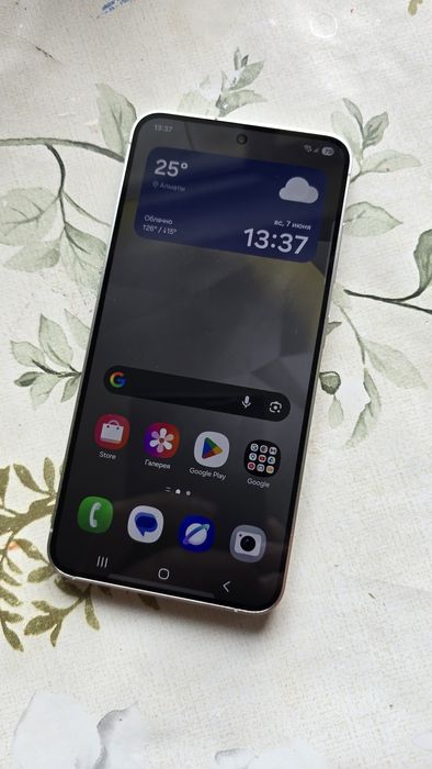 Продам самсунг s24