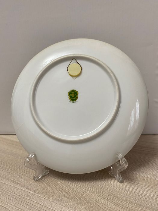 Декоративная тарелка