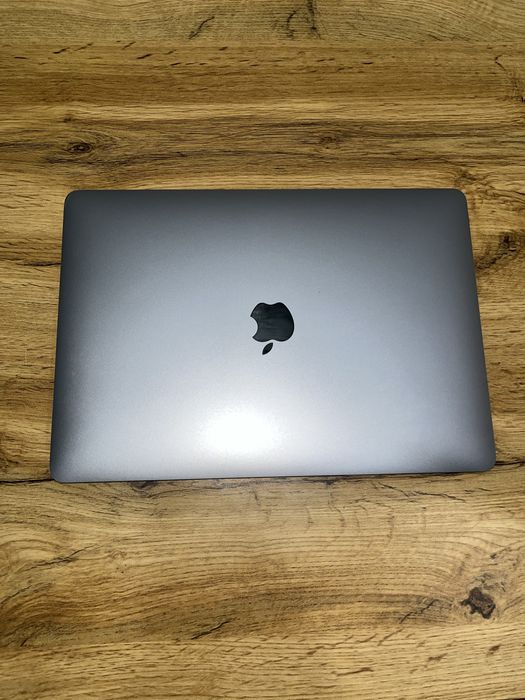 Macbook pro m1 2020, 8/256GB