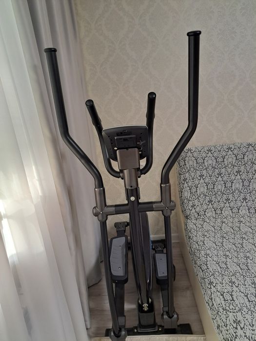 Продаю  тренажер эллиптический