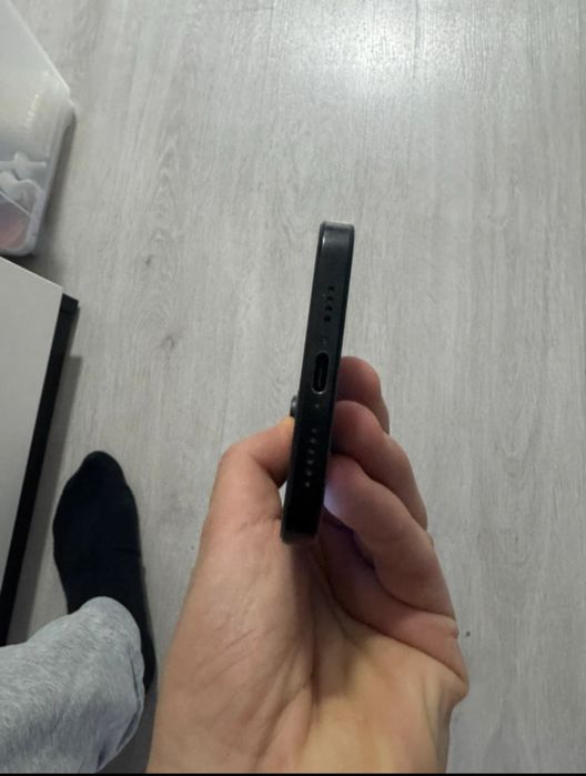 Vand/schimb iphone 16 pro max cu iphone 17pro/pro max