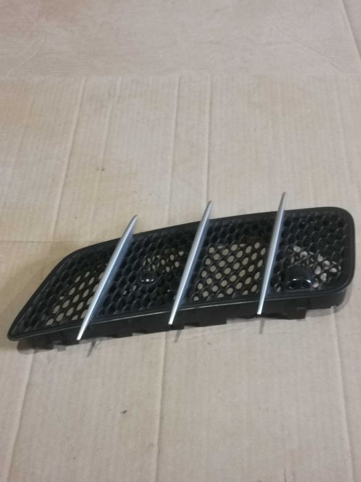 Входна решетка Mercedes SL R230