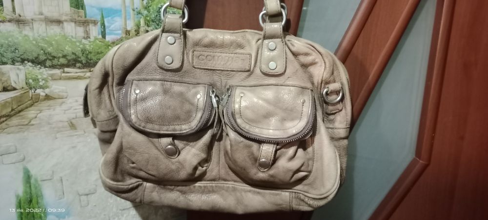 Продам сумку натуральная кожа.