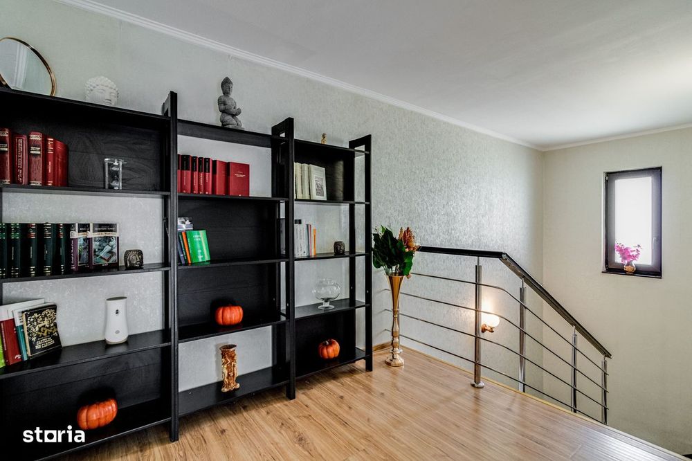 NOU! Vila P+1E CURTE 355 mp , 5 camere, PISCINA, PIPERA!