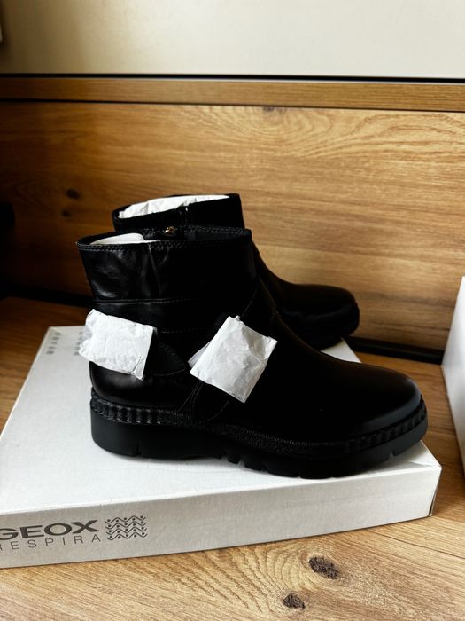 Ghete piele naturală veritabila Geox originale noi