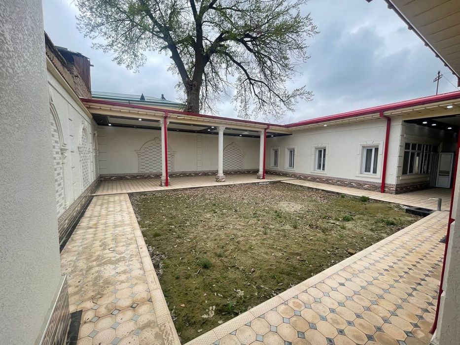 Продаётся ховли 6 соток 6 комнатная. Гор гаи