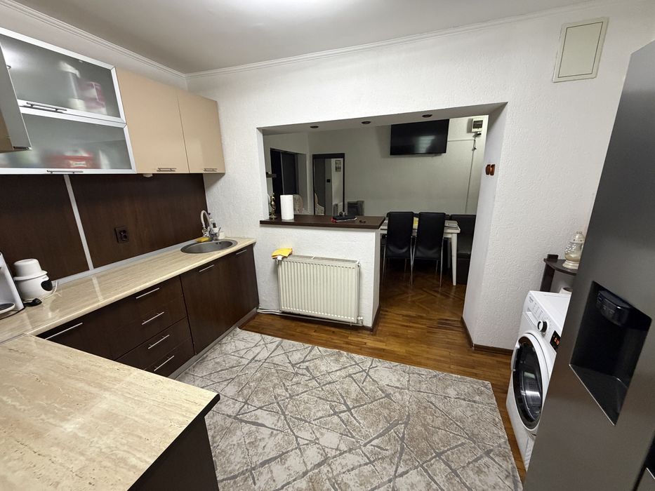 Apartament 3 camere Babeni