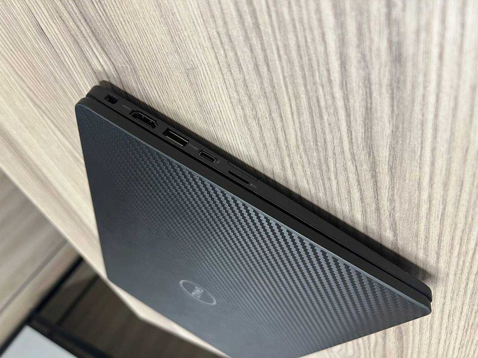 Ноутбук Dell Latitude 7420 Intel Core i7 16GB RAM 256GB SSD 14" FHD