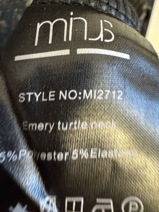 MINUS ефектна блуза