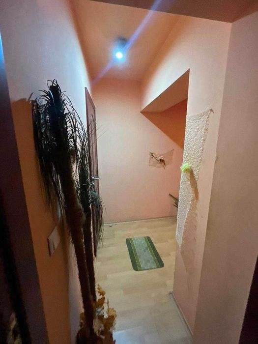 Продава се Двустаен апартамент в Казанлък - 70 кв.м за 1348 €/кв.м - Снимка #8