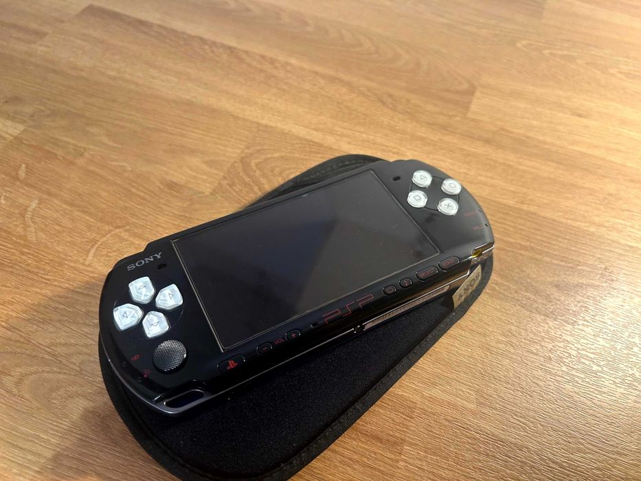 PSP 3000 Hybrid Black/Blue modată — combinație unicat, garanție 12 luni | Japonia