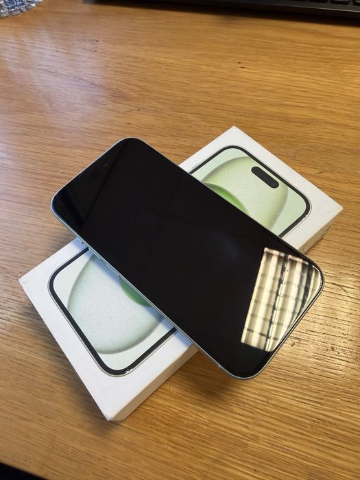 Iphone 15 128GB sage green