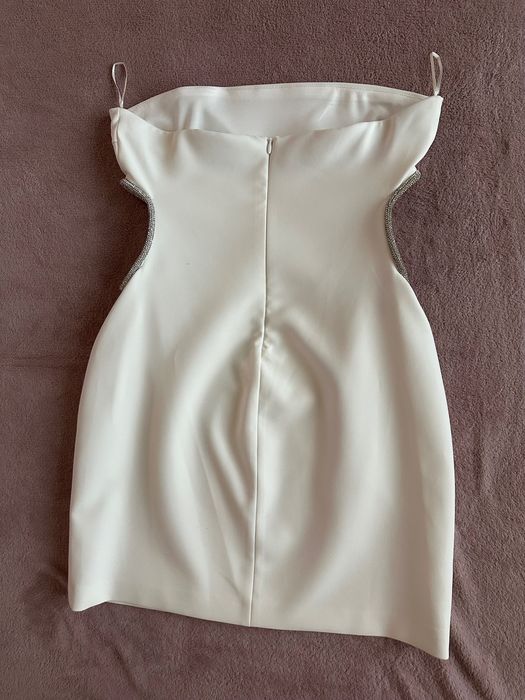 Чисто нова рокля Зара