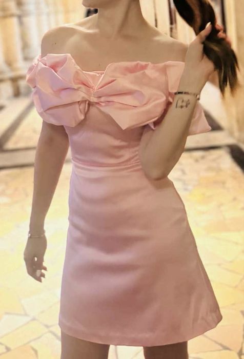 Рокля с паднали рамене