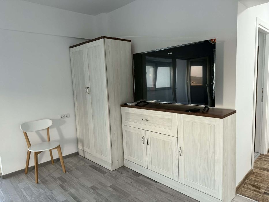 Închiriez apartament 2 camere
