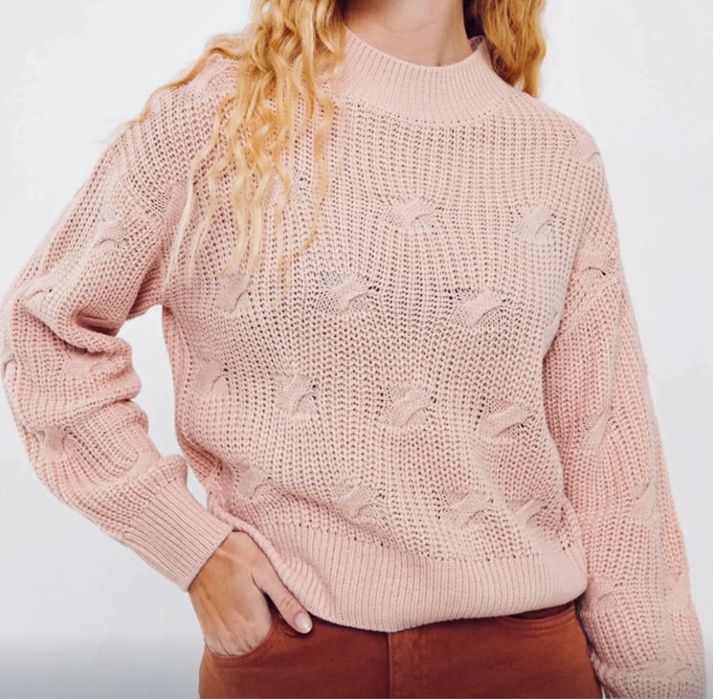 Нов дамски пуловер хс/ с размер