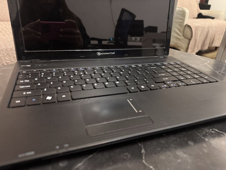 Dezmembrez Laptop Packard Bell EasyNote TK81 (PEW96) - Pentru Piese