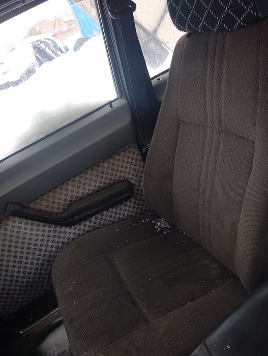 Продам комплект сидений