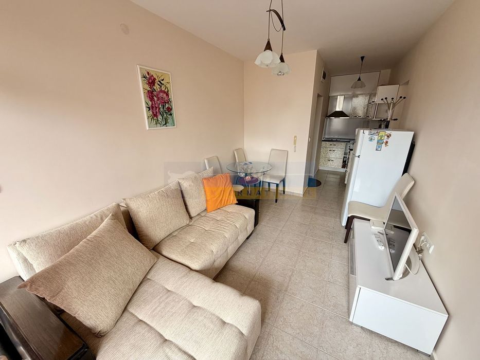 Продава се Двустаен апартамент в Поморие - 56 кв.м за 1002 €/кв.м - Снимка #10