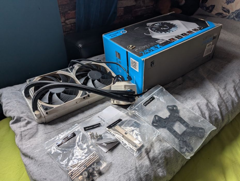 Racire lichid Deepcool Captain 240 EX alb