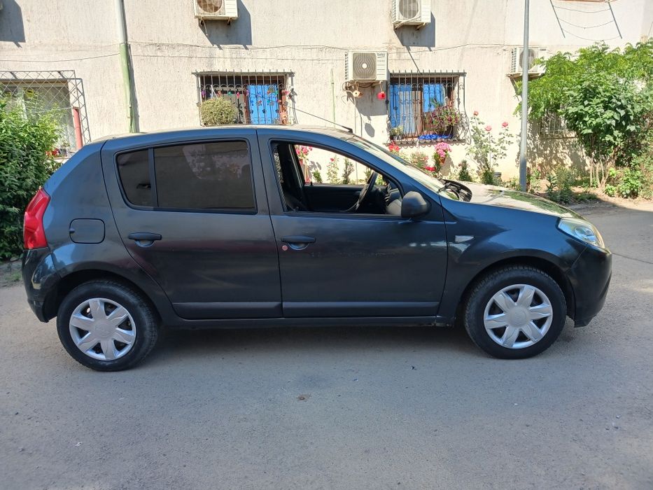 DACIA Sandero 2009 — imagine 4