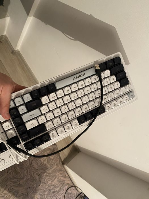 Монитор na 100 гц
