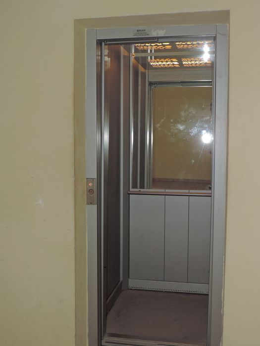 Продава се Тристаен апартамент в Приморско - 95 кв.м за 645 €/кв.м - Снимка #15