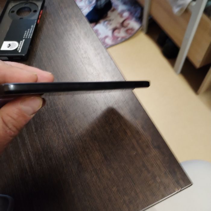 Продам смартфон ноут 11s