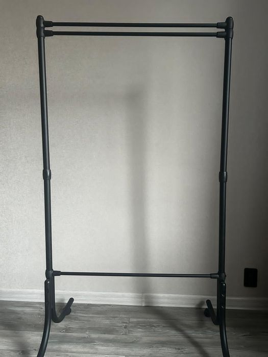 Вешалка гардеробная