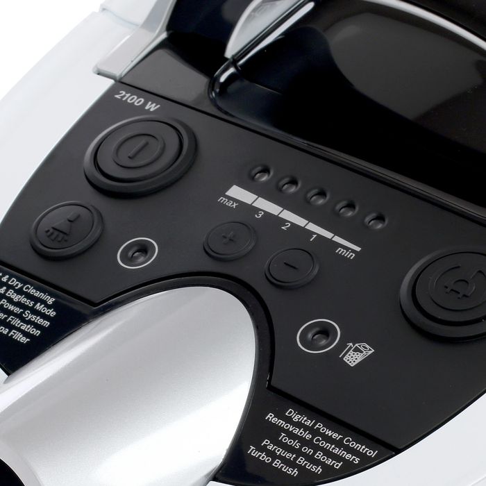 Пылесос Bosch Serie 4 ProPerform BWD421PRO