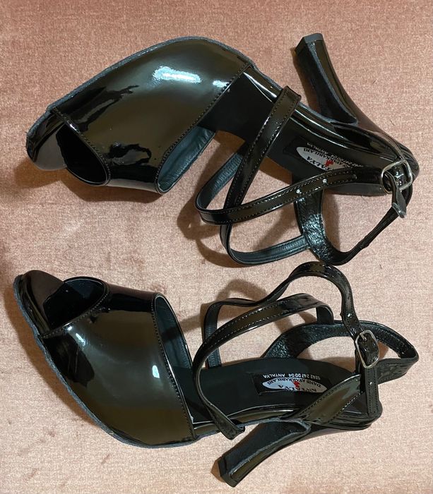 Обувки за танго 40р