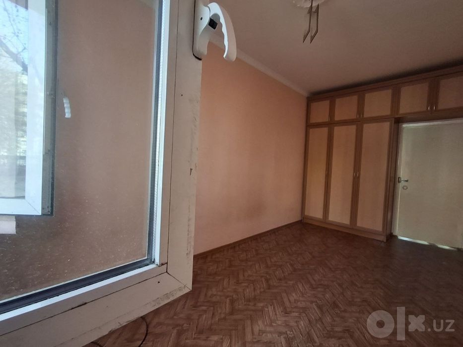 продаётся 1-комнатная квартира в чиланзарском районе метро новза
 метр