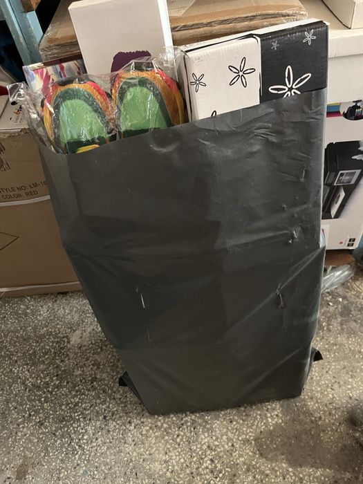 Чисто нови дамски обувки естествена и изкуствена кожа микс