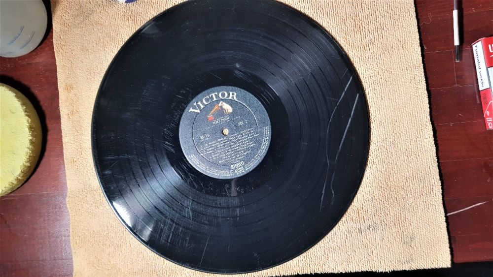 Polish capace pick-up, vitrine, lentile, cd, ochelari soare